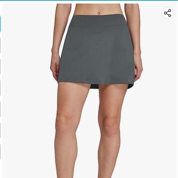 Women's Activewear Skirt, Gray, L, EUC, Pleat on back - Picture 3 of 11